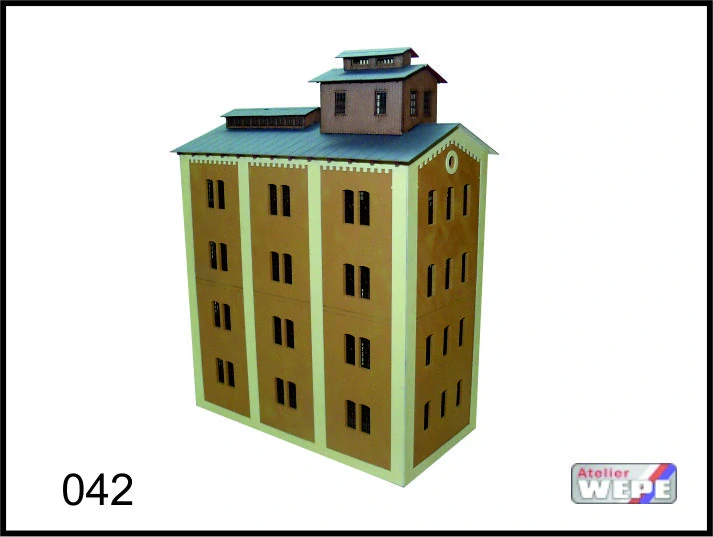Budova cukrovaru Filtrační věž 042