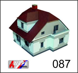 Rodinný domek s balkónem 087