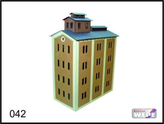 Budova cukrovaru Filtrační věž 042